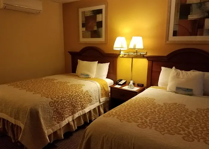 Days Inn By Wyndham Dover